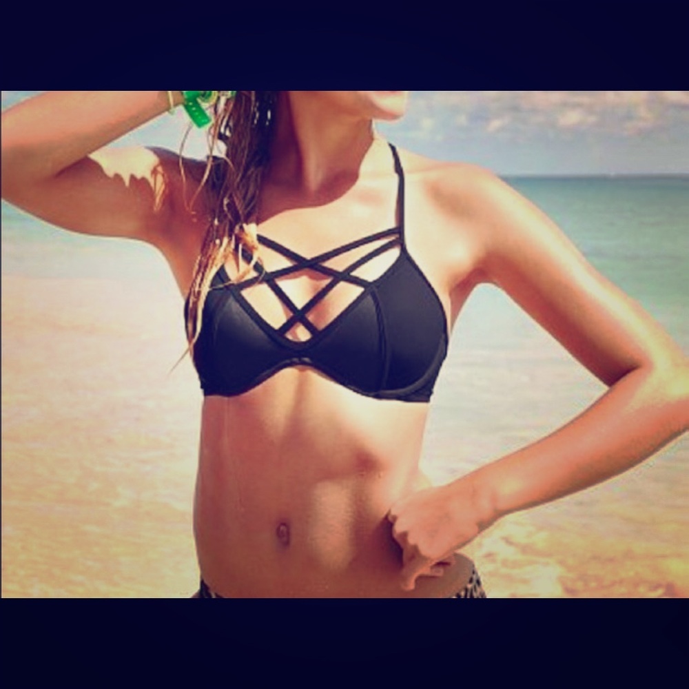 VS Pink swim top